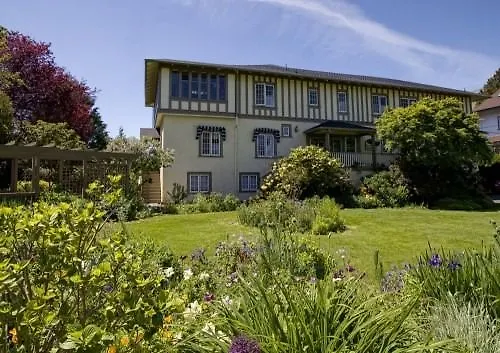 Oak Bay Guest House Bed & Breakfast Victoria 2*,  Canada
