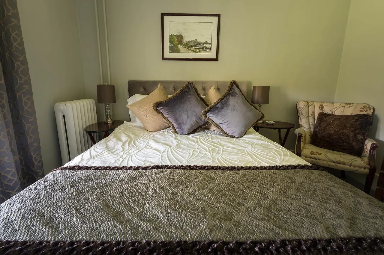 Oak Bay Guest House Bed & Breakfast Victoria