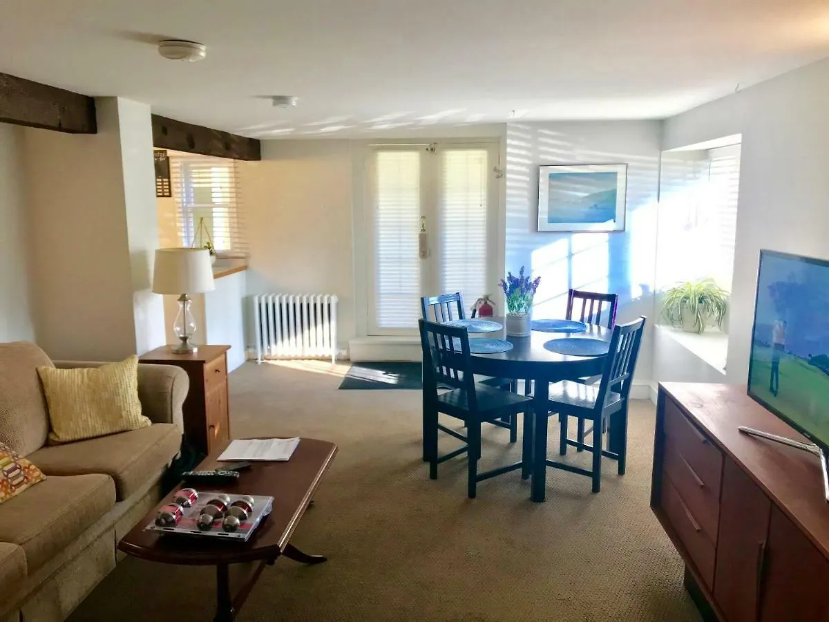 Oak Bay Guest House Bed & Breakfast Victoria 2*,  Canada