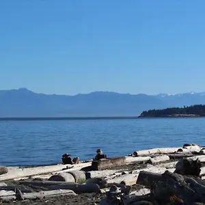  Apartment Esquimalt Lagoon Life